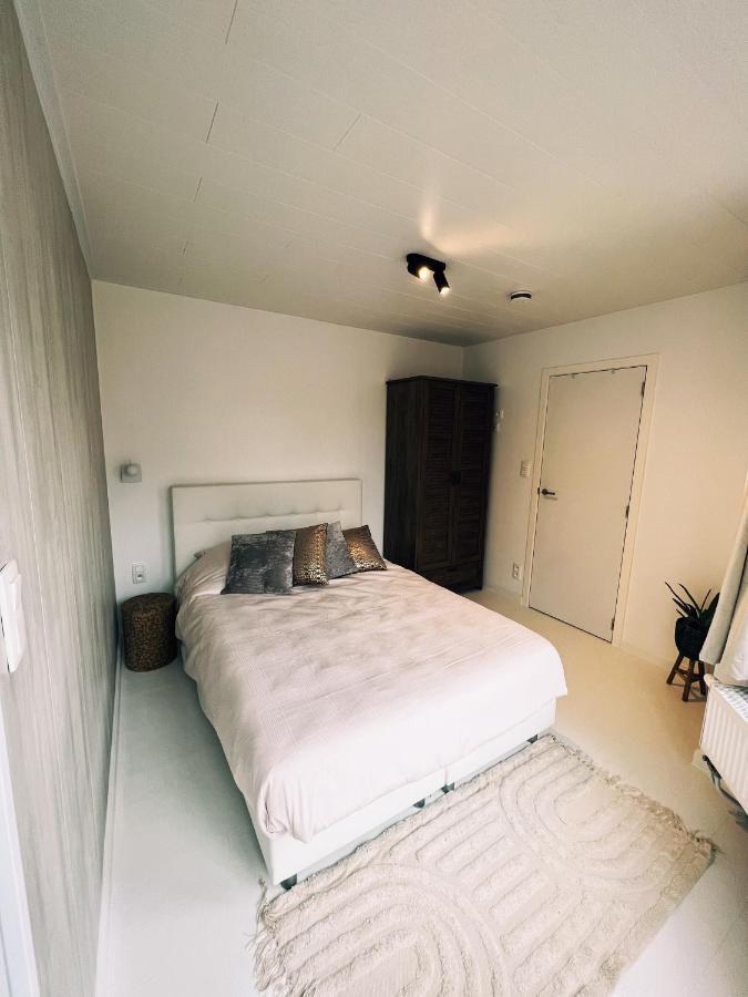 Studio Louis De Panne Bagian luar foto